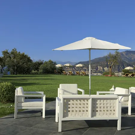 Курортный комплекс Anna Belle Elegant Agriresort